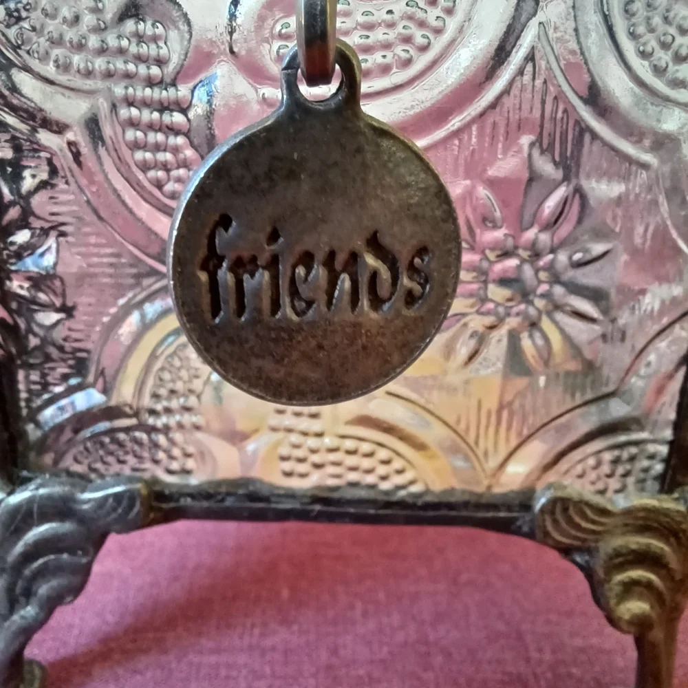J Devlin Jewelry Keepsake Trinket Box Glass & Metal Friends Charm Vintage 2000